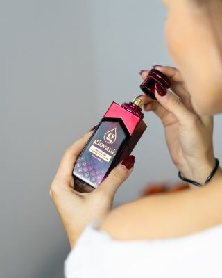 💕👑 Giovani® SIGNATURE – vůně s jedinečným charakterem, která spojuje hloubku, eleganci a nádech tajemna. ✨ Lehce podtrhne...
